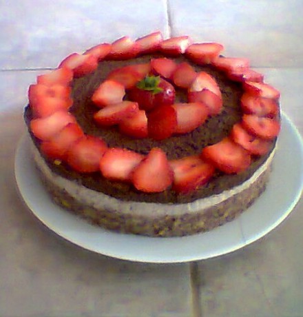 dort - raw s jahodami